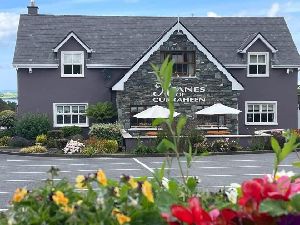 Keanes Of Curraheen, Bar, Restaurant & Accommodation Трали Экстерьер фото